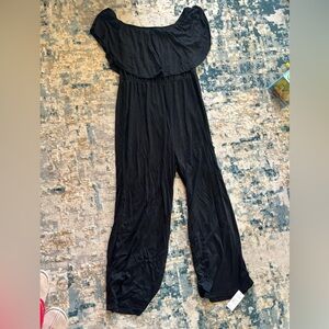 Cupshe Off-Shoulder Black Jumpsuit